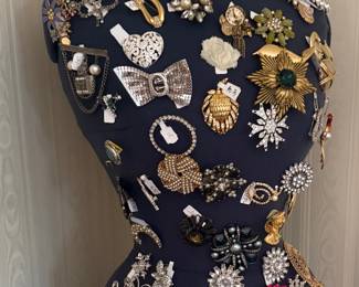 vintage broaches