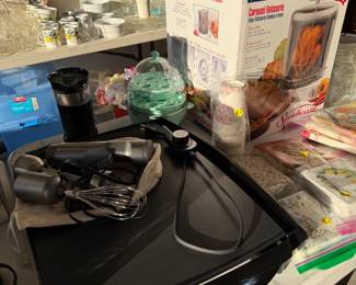 Large size griddle and Cuisinart immersion blender and various kitchen appliances