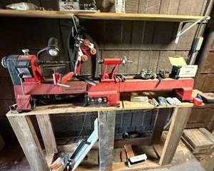 PSI Woodworking Turncrafter Commander 12" X 18" Variable Speed Wood Lathe