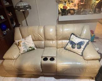 La-Z-Boy Leather Reclining Loveseat with Console