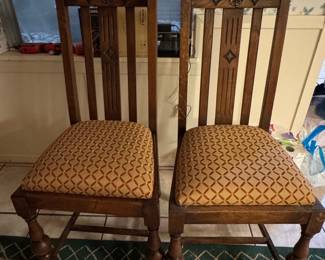 Antique Oak Barley Twist Dining Chairs (Set of 2)