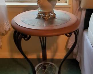 Round Inlaid Side Table with Metal Base and Lower Shelf