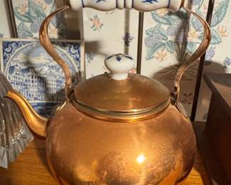 Vintage Copper Kettle with Blue and White Delft-Style Porcelain Handle