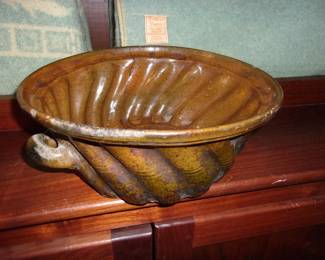 RED WARE Baking Pottery, Rare