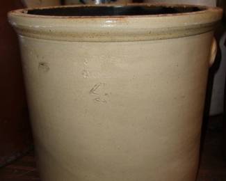 4 Gallon J FISHER, Lyons, NY Crock