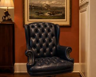 Hancock & Makes ore executive leather chair
