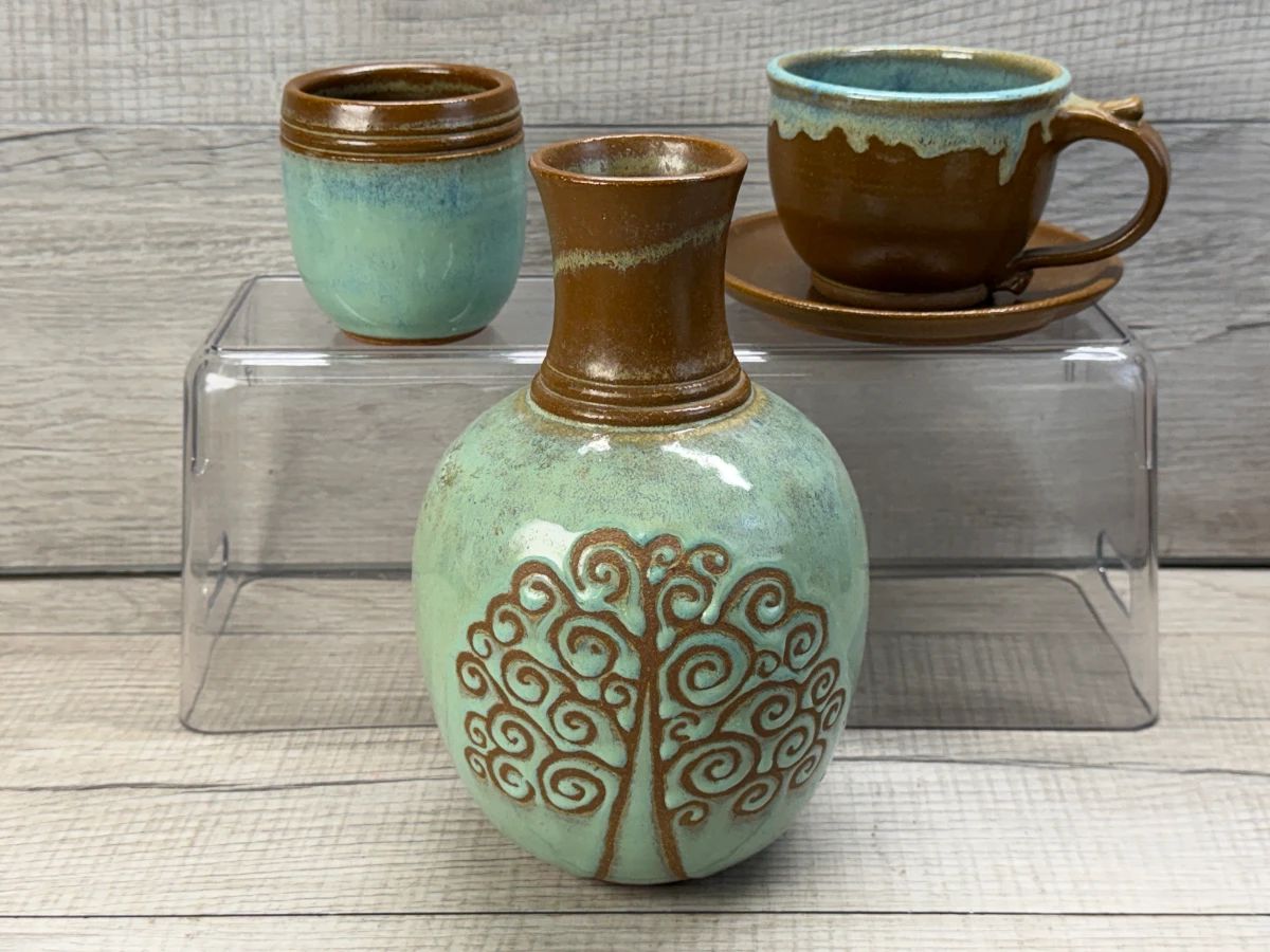 CELTIC MOON HAND CRAFTED STUDIO ART POTTERY