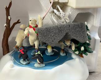 VINTAGE CAROLE TOWNE NORTH POLE SKATERS