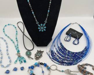 NECKLACES BRACELETS EARRINGS PENDANT KEYCHAIN