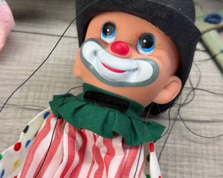VINTAGE DOLLS MARIONETTE MICKEY MOUSE CLOCK