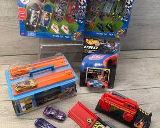 HOT WHEELS CARS & COLLECTIBLES