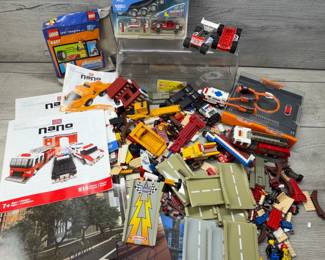 MEGA BLOKS & LEGO BRICKS PARTS & PIECES