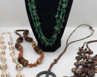 NECKLACES FASHION JEWELRY