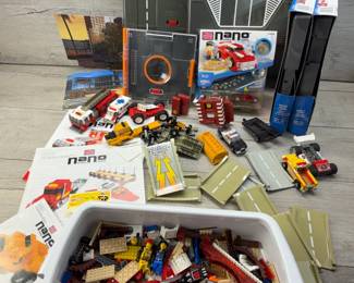 MEGA BLOKS & LEGO BRICKS PARTS & PIECES