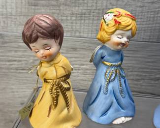 VINTAGE BELLS FIGURINES HOLLY HOBBY MUG