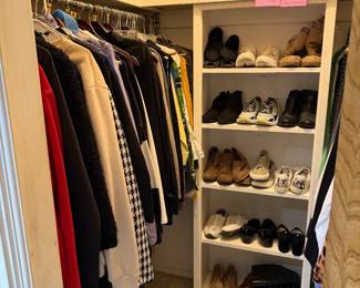 Hans and tons of women’s clothing size 8 to 14 and plenty of shoes size 7!