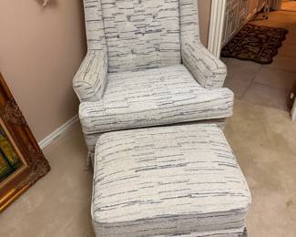 Havertys Chair and Ottoman