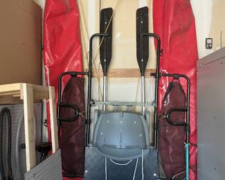 Pontoon fishing boat