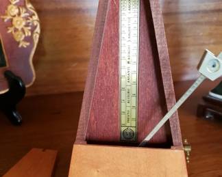 The Metronome de Maelzel works