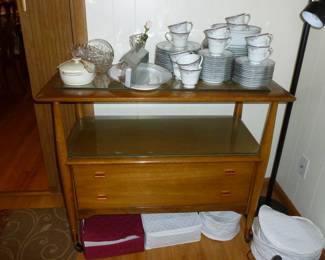 Mid-Century R-Way Small Server, China
