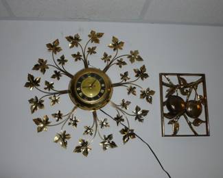 Mid-Century United Clock