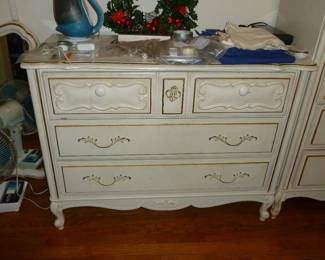 provincial small dresser