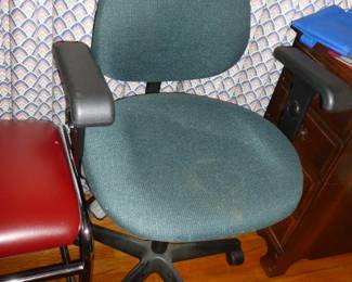 Desk chair