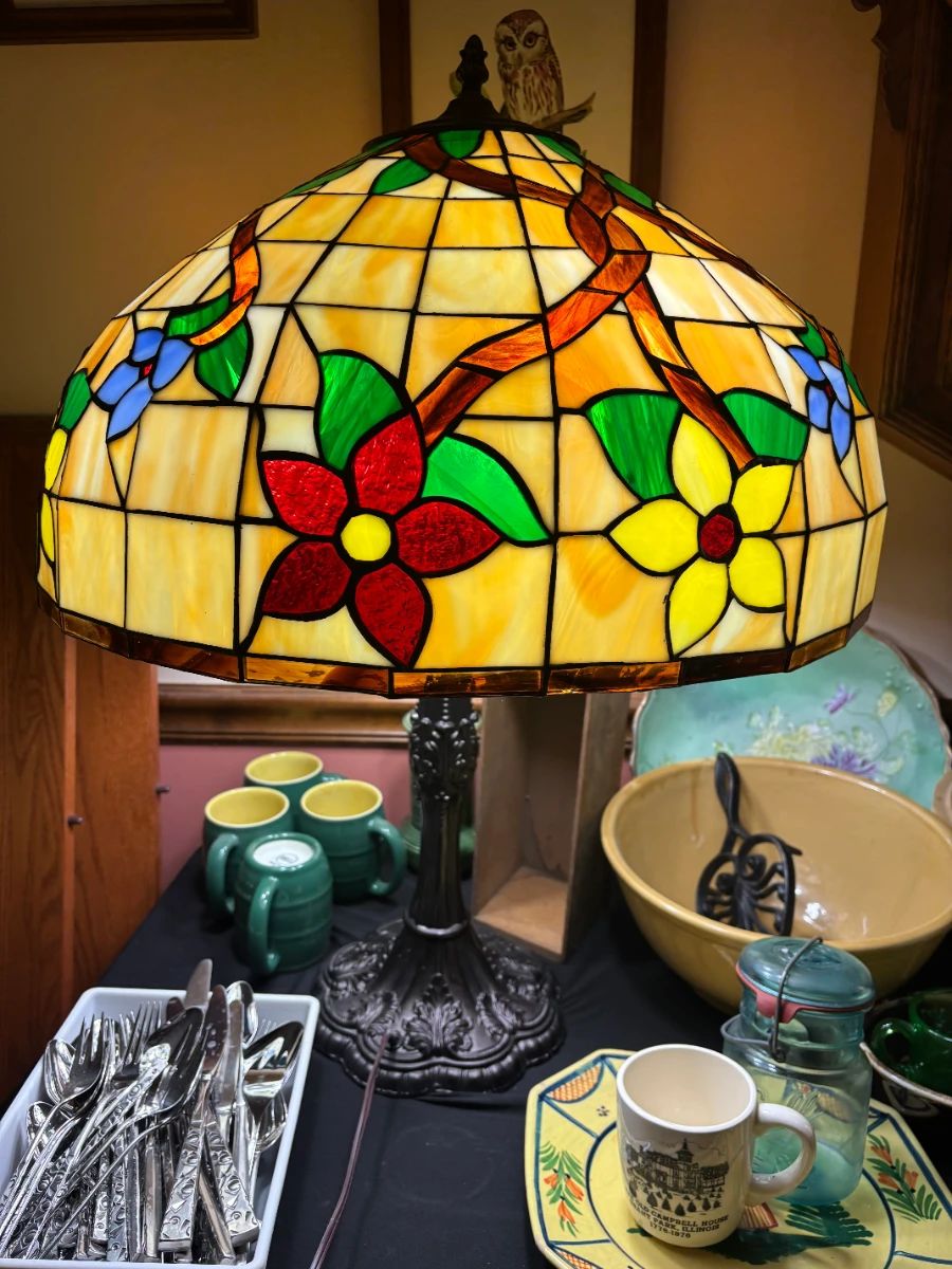 stainglass lamp