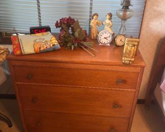 vintage bedroom set like new super clean