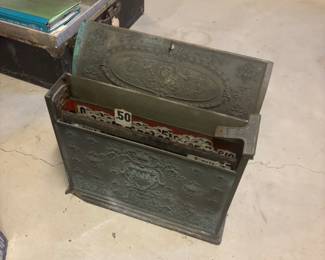 rear side of the national cash register 359, it is as is. Missing a couple pieces of glass and a bracket.