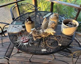 outdoor decos