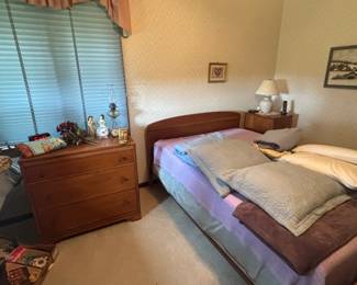 full size bedroom set, the bed is like brand new, will add pics