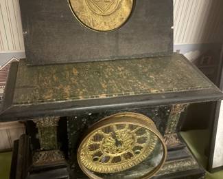 mantle clock antique