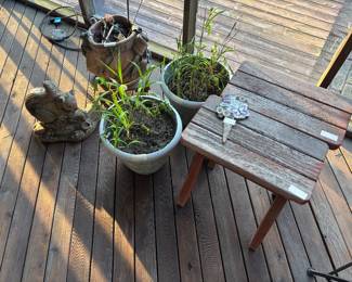 outdoor decos