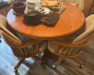 oak kitchen table and chairs with leaf
