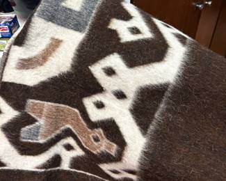 IIama Huancutex blanket