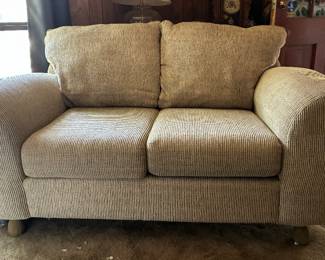 Loveseat. Also available matching couch and ottoman. 