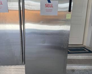 Whirlpool Freezer works great $100