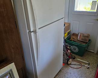 Whirlpool Refrigerator