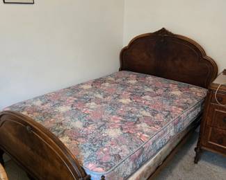 Queen Bed