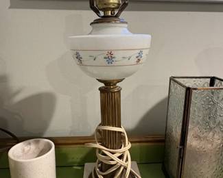 Vintage HandPainted Floral Milk Glass Table Lamp with Marble Base second image