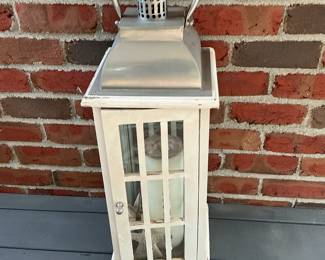 Decorative Lantern with Starfish and Pink Speckled Egg Planter with Nest