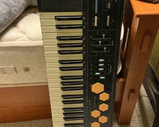 Casio Casiotone CT-510 Keyboard