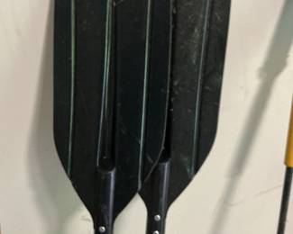 Pair of Carlisle Economy Canoe Paddles