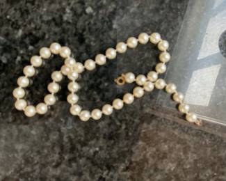 Vintage Majorca Pearl Necklace with Gold Tone Clasp