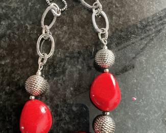 Premier Designs Chunky Red Beaded Necklace