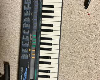 Casio SA-20 Tone Bank Keyboard