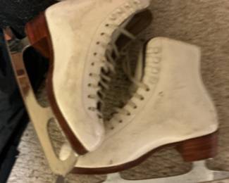 White Riedell Figure Skates with Wooden Heel