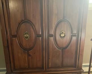 Armoire