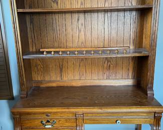 Desk & Hutch